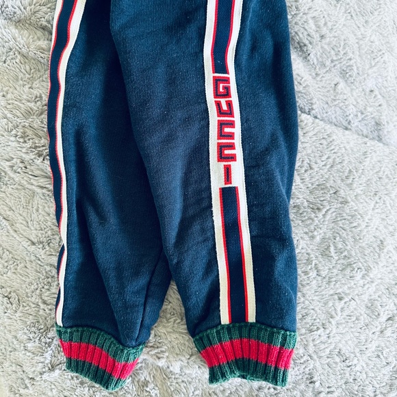Gucci Trackpants - Picture 2 of 4